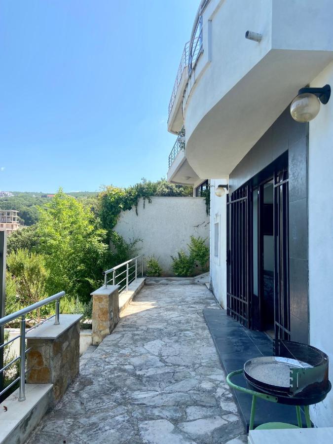 Villa Valentina Улцин Екстериор снимка
